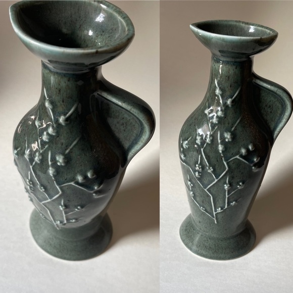 Vintage James b beam green 10” ceramic vase or jug - Picture 6 of 16